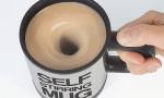 Чаша со вграден механизам за мешање Self Stirring Mug 5