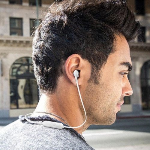 JBL T205 Слушалки жичани во боја по избор + 6 месеци гаранција